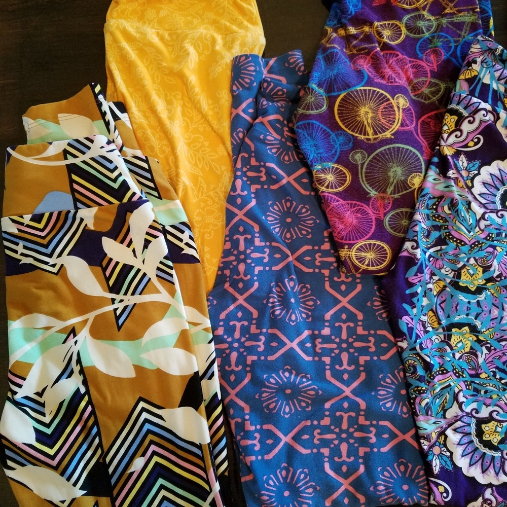 7 Lularoe Leggings One Size-price for all not indi